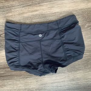 Lululemon Yoga Shorts 6